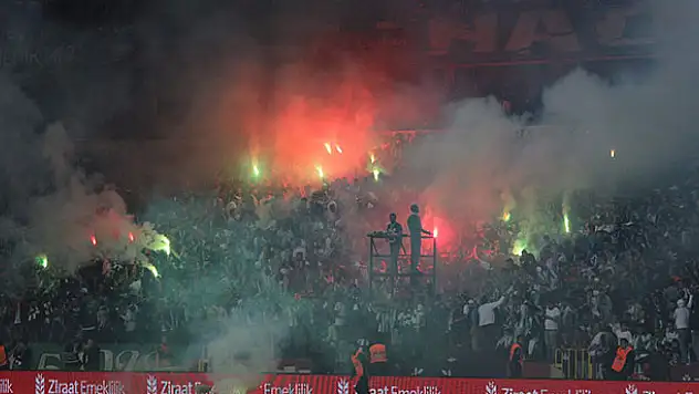 Atiker Konyaspor'a seyircisiz oynama cezası!
