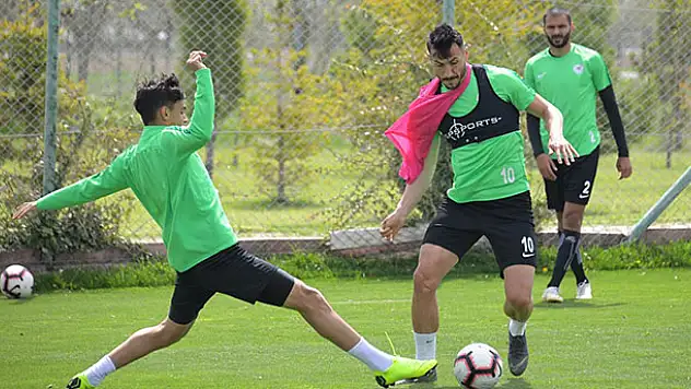 Atiker Konyaspor, Alanyaspor maçı hazırlıklarına başladı