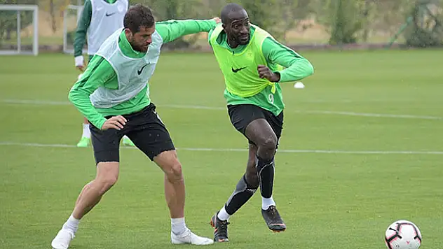 Atiker Konyaspor'da Çaykur Rizespor maçı hazırlıkları