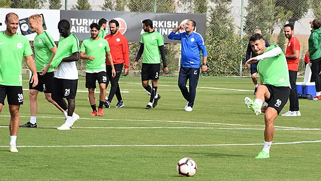 Atiker Konyaspor'da Çaykur Rizespor maçı hazırlıkları
