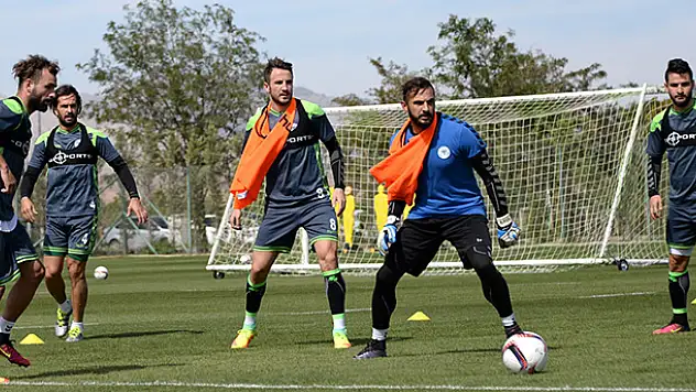 Atiker Konyaspor'da Gent maçı hazırlıkları