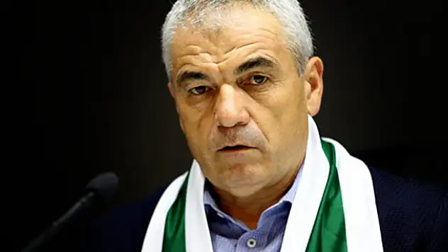 Atiker Konyaspor Teknik Direktör Rıza Çalımbay ile yollarını ayırdı