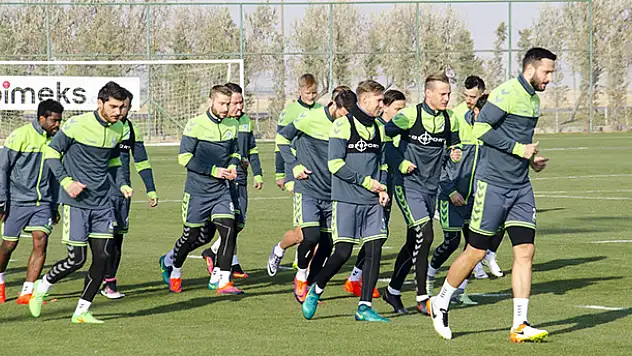 Atiker Konyaspor'un Shakhtar Donetsk mesaisi