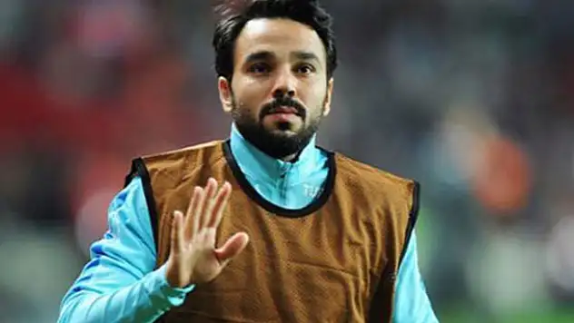 Atiker Konyaspor, Volkan Şen'i renklerine bağladı