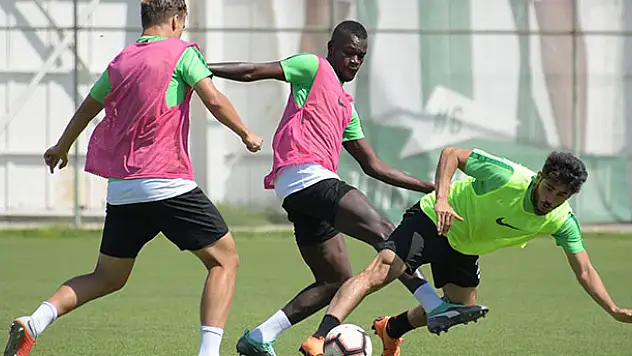 Atiker Konyaspor, Yeni Malatyaspor maçı hazırlıklarına başladı