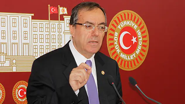 Atilla Kart: 'Lojistik merkezin yeri neden değişiyor?'