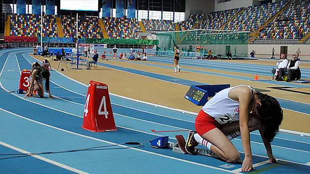 Atletizmde iki Türkiye rekoru