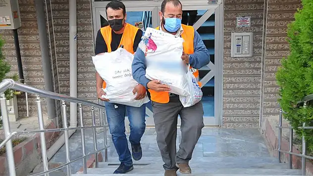Atmatıkla Projesi'nde ilk geri dönüşüm atıkları teslim alındı
