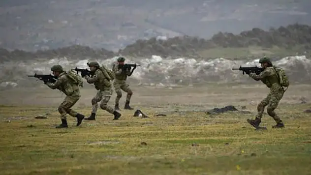 Avaşin'de 3 PKK'lı terörist etkisiz hale getirildi