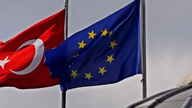 Avrupa Birliği vize serbestisi için yine Türkiye'ye şart koştu