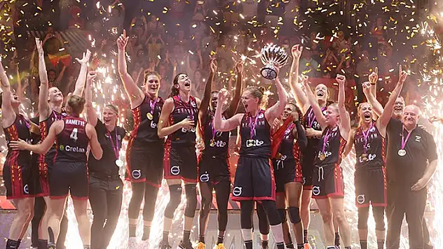 Avrupa Kadınlar Basketbol Şampiyonası'nda Belçika, tarihinde ilk kez kupayı kazandı
