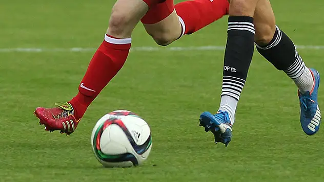 Avrupa Kadınlar Futbol Şampiyonası başlıyor
