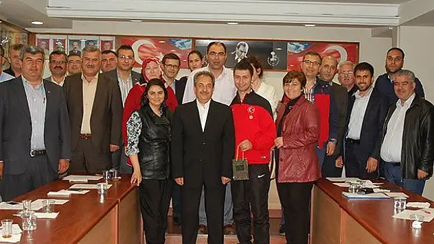 Avrupa şampiyonu tekvandocu ödüllendirildi