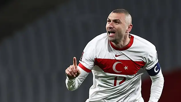 Ay-yıldızlılar, Hollanda'yı devirip galibiyetle başladı!