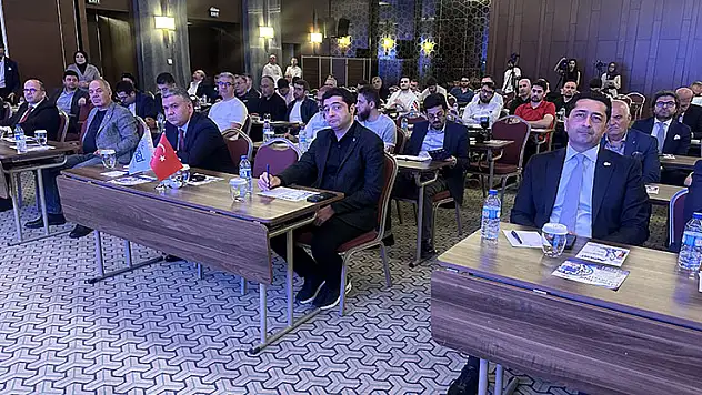 Ayakkabı yan sanayicileri Konya'da buluştu