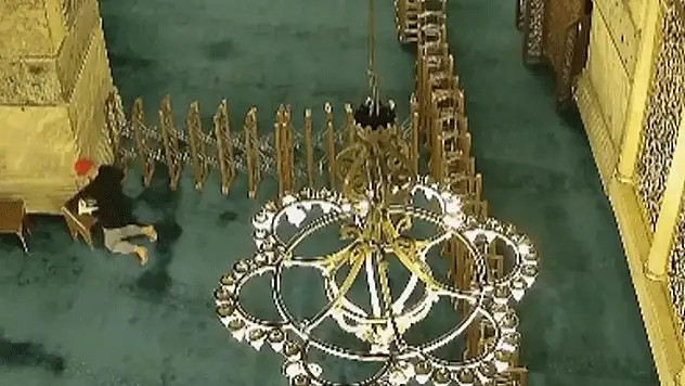 Ayasofya'da yangın çıkaran şüpheli tutuklandı