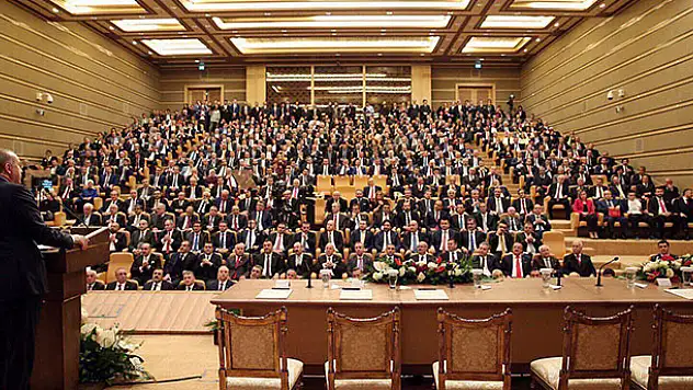 AYD, 'tarihi' protokolde yerini aldı
