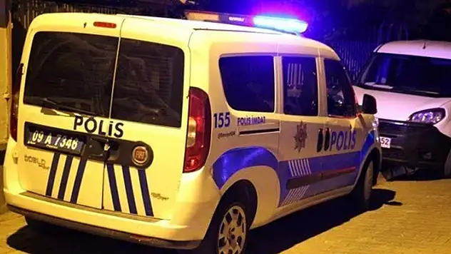 Aydın'da bir şüpheli polise bıçakla saldırdı