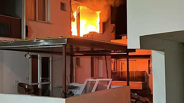 Aydın'da bir evin mutfağında patlamanın ardından yangın çıktı: 1 yaralı