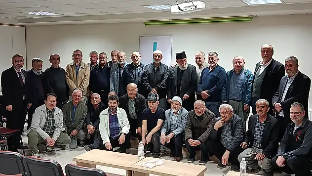 Aydınlar Ocağı'nda filmlere sığmayan hatıralar konuşuldu