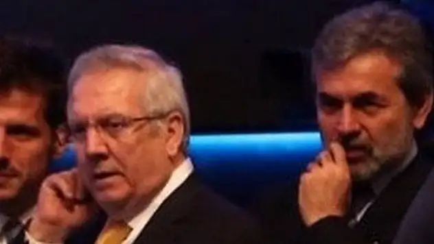 Aykut Kocaman ile  Aziz Yıldırım bir araya geldi
