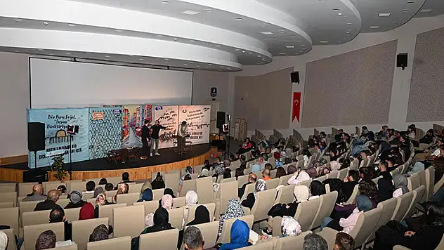 'Aynalar' Seydişehir'de sahnelendi