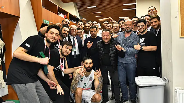 AYOS Konyaspor, Galatasaray Nef'i devirdi