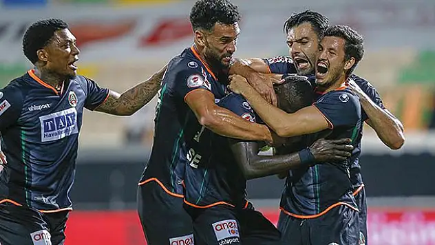 Aytemiz Alanyaspor tarihinde ilk kez Türkiye Kupası'nda finale yükseldi