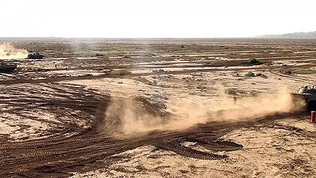 Azerbaycan ordusu 13 köyü daha Ermenistan'ın işgalinden kurtardı