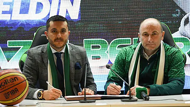 Aziz Bekir Konyaspor'da!