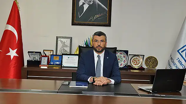 Aziz Hakan Altun: 'Bayrak ve İstiklal Marşı, milletçe varlığımızın ve birliğimizin delilidir'