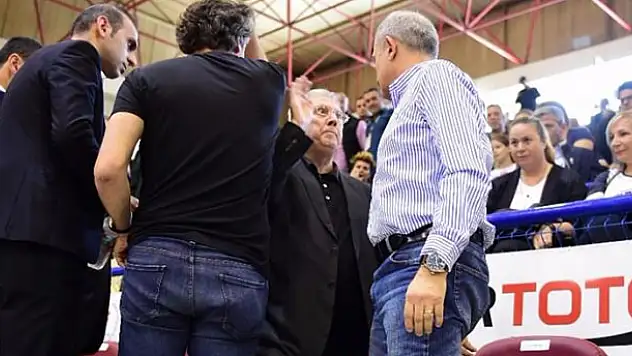 Aziz Yıldırım'a 1 yıl ceza verildi