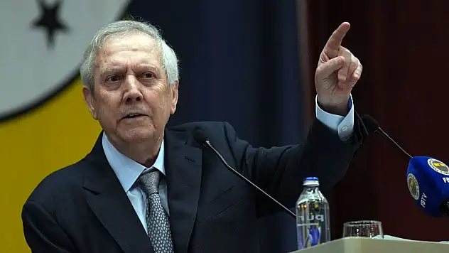 Aziz Yıldırım resmen aday! Fenerbahçe başkanını arıyor