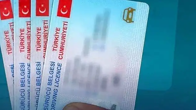 B sınıfı ehliyeti olanlar dikkat! Ehliyet yenileme süresini aşarsanız 12 bin 978 TL cezası var!
