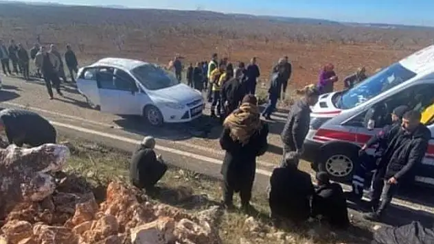 Babasından izinsiz aldığı otomobille faciaya yol açtı: 2 ölü, 3 yaralı
