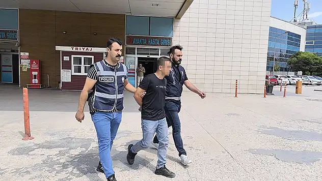 Babasını döverek öldürdüğü öne sürülen şüpheli, 'İtince düştü' dedi
