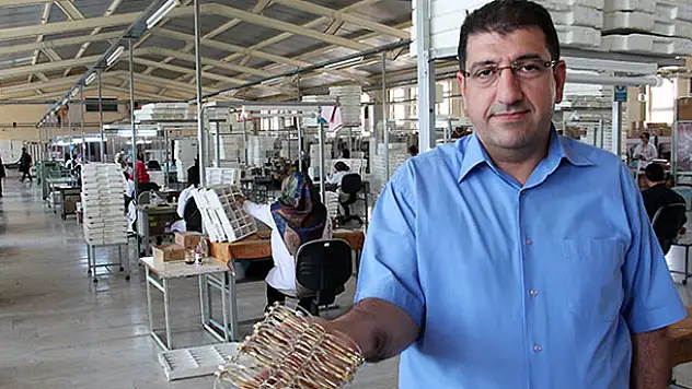 Babasının küçük dükkanından, 430 bin adet üretim yapan fabrikaya