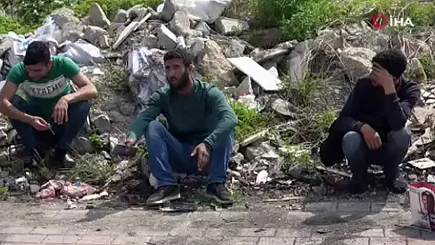 Babasıyla kavga etti sokağa çıktı, cezayı yedi