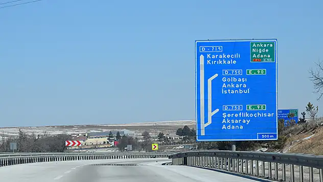 Bağlantı kavşağı Kulu Makasında sessizlik hakim
