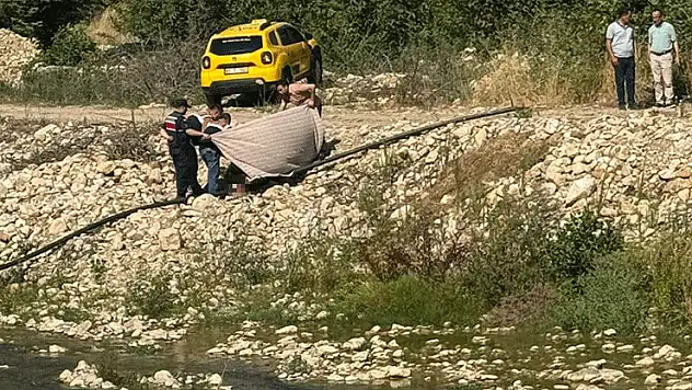 Bahçe sularken kalp krizi geçiren kişi hayatını kaybetti