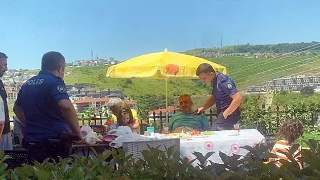 Bahçede bayram kahvaltısı yaparken dehşeti yaşadılar