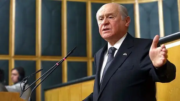Bahçeli'den sıkıyönetim çağrısı