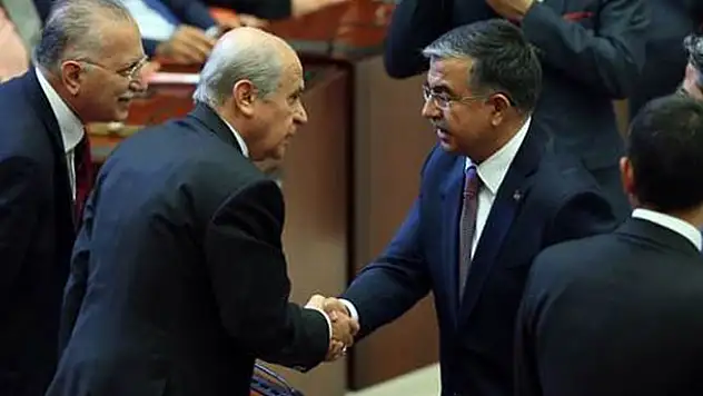 Bahçeli Meclis'teki koltuğunu kaybetti