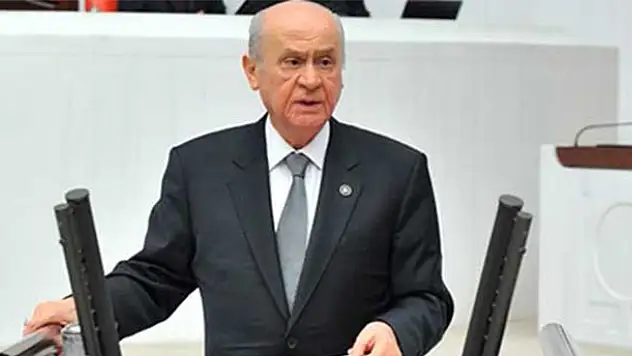 Bahçeli: Türkiye Cumhuriyeti sokakta bulunmadı