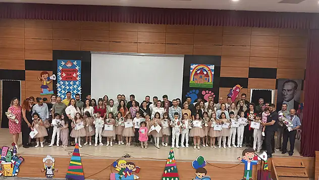 Bahçeşehir Koleji, aydınlığa ilk adım programı düzenledi