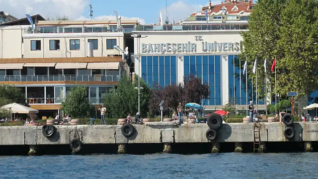Bahçeşehir Üniversitesi 88 öğretim üyesi alıyor
