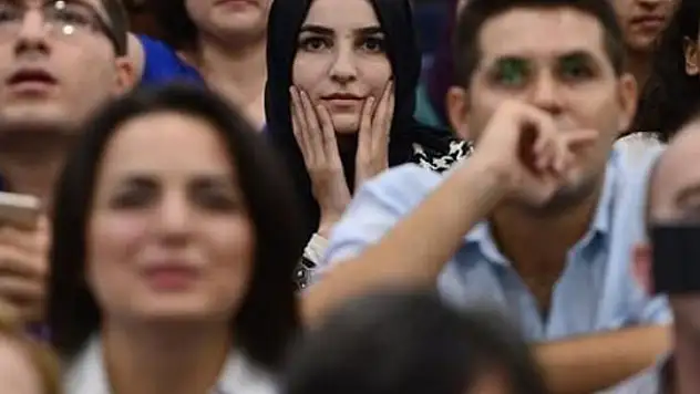 Bakan açıkladı! 20 bin öğretmen atanacak
