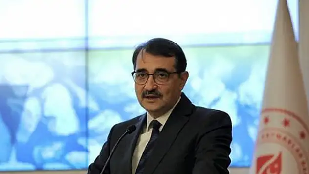 Bakan açıkladı! Okul saatleri değişebilir