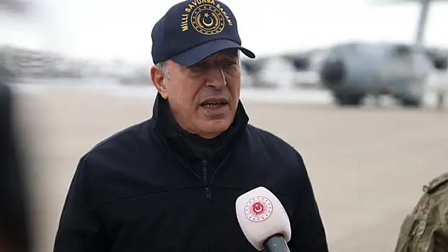 Bakan Akar: Depremden sonra 20 bin Suriyeli döndü

