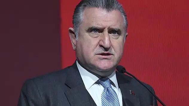 Bakan Bak, 'Özledik... Bekledik... Kavuşuyoruz!